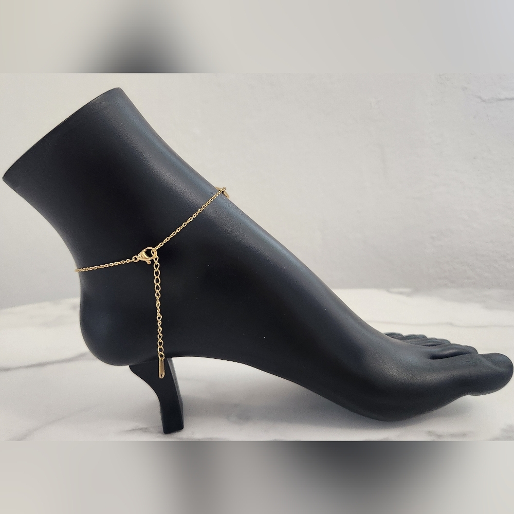 Gold Dainty Triple Heart Charm Ankle Bracelet Minimalist Adjustable Summer Vibe - Picture 7 of 12